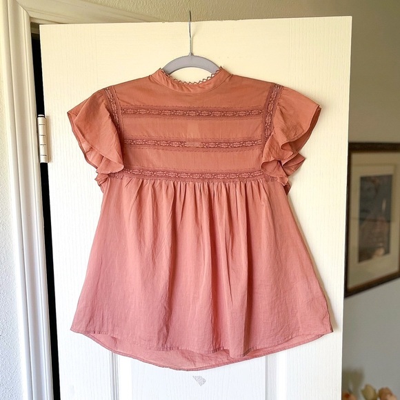 Reformation Tops - Reformation Dahlia Top Flutter Sleeve Lace Detail Praline XS EUC